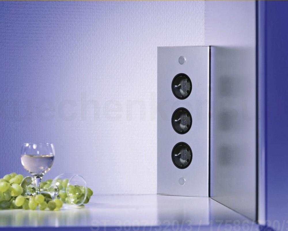 Thebo Ecksteckdose 17586/320/3 Edelstahl 3fach ST 3007/320/3