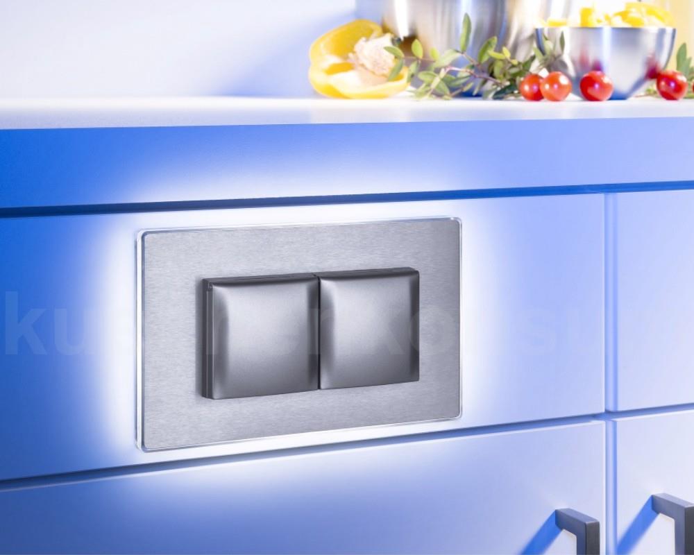 Thebo Einbausteckdose 175026 Edelstahl 2fach mit Deckel Silber
