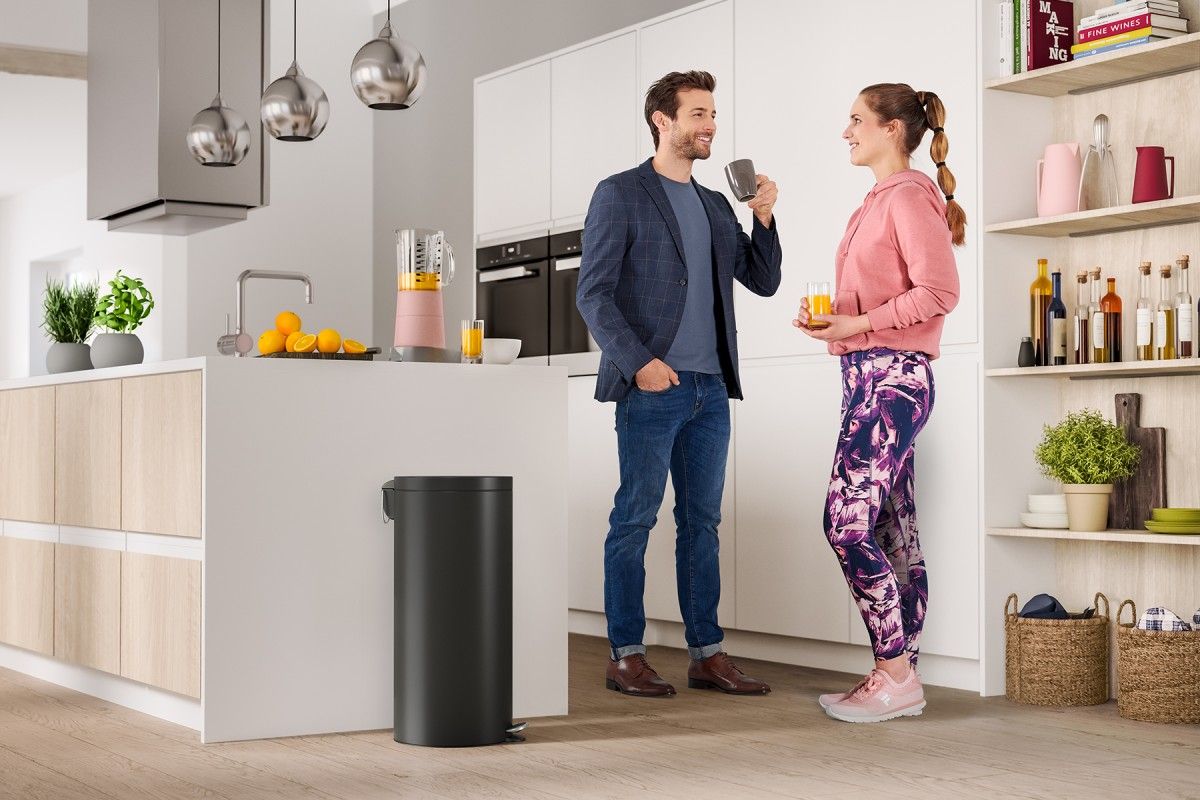 Hailo Standmülleimer 5030601 Selekta rund 30 Liter schwarz