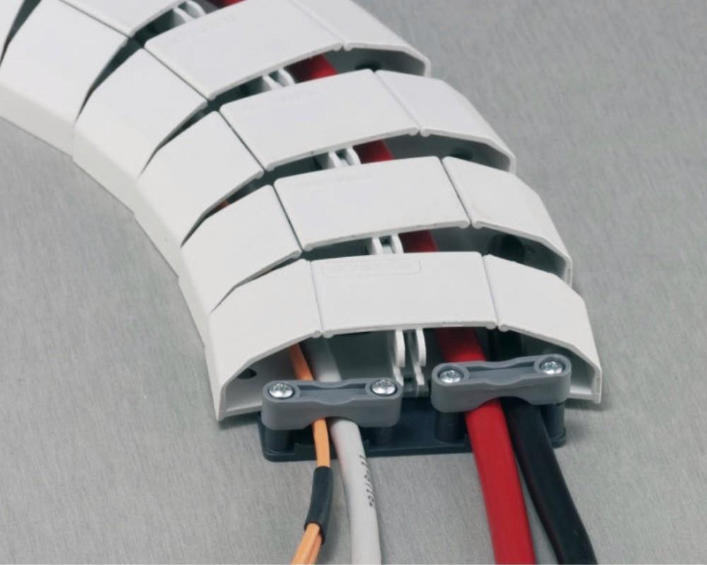 Schulte EVOline WireLane 29.001 Untertischkanal Zugentlastung 2er