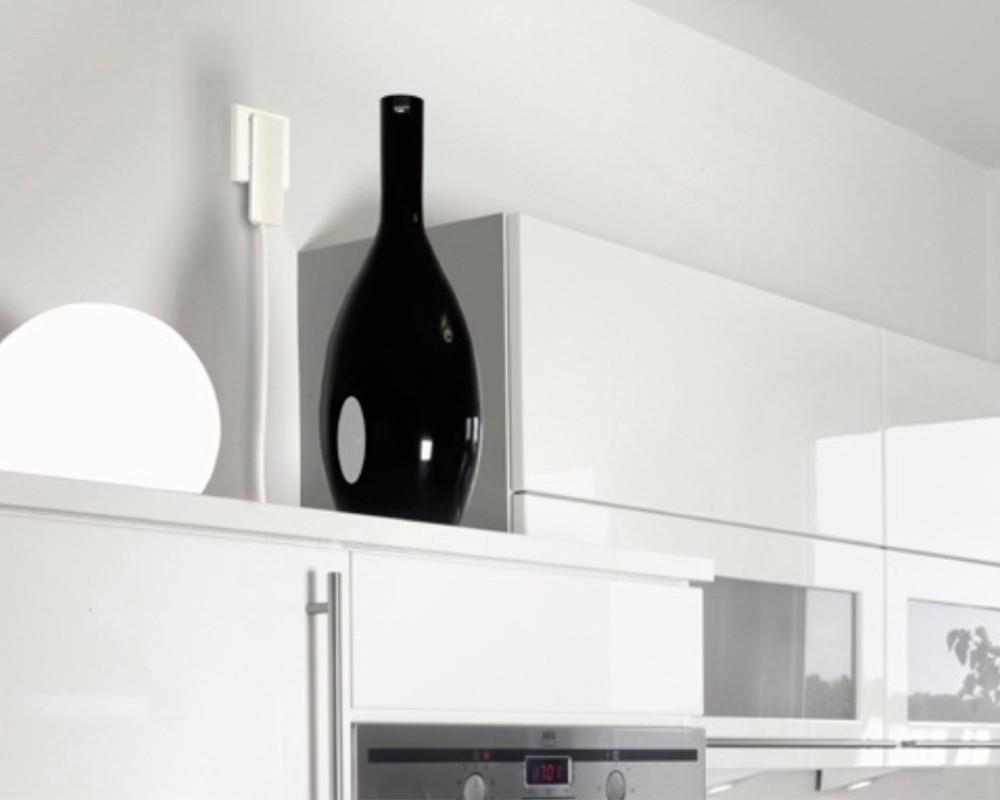 EVOline Plug weiß 
ohne Kabel