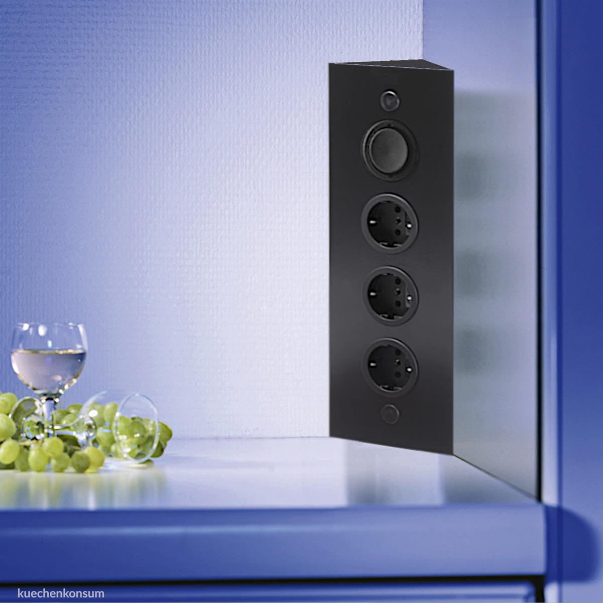 Thebo Ecksteckdose 17598/320 Schwarz 3fach und Schalter